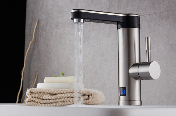 Проточный водонагреватель TSARSBERG электрический (TSB-WH1181)